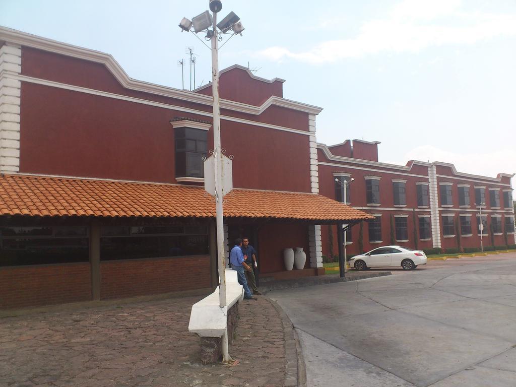 Hotel San Jeronimo Inn Толука-де-Лердо Экстерьер фото