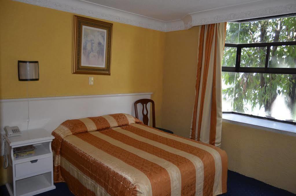 Hotel San Jeronimo Inn Толука-де-Лердо Экстерьер фото